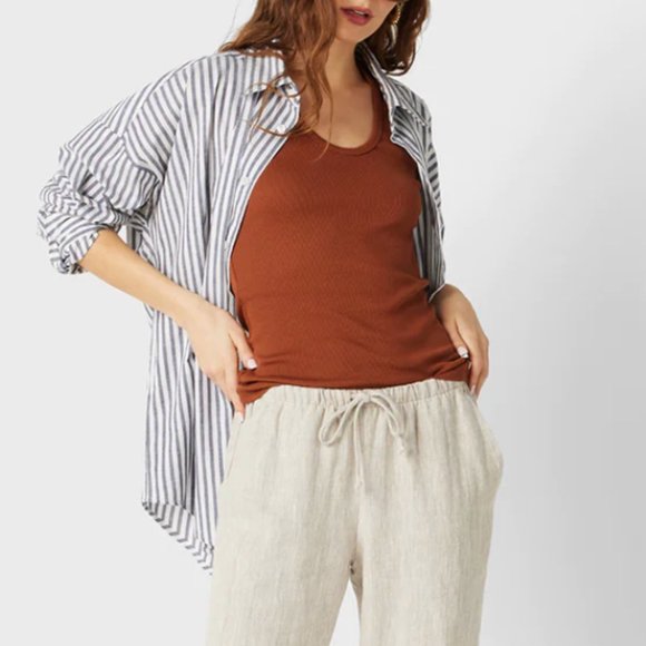 The Lady and the Sailor THE SUNDAY SHIRT IN NAVY STRIPE POPLIN - Picture 3 of 5